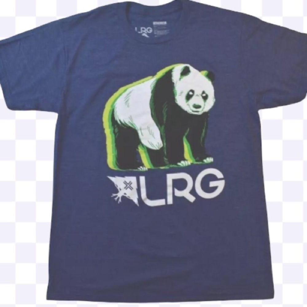LRG Panda Bear T shirt NWT size XL 🐼